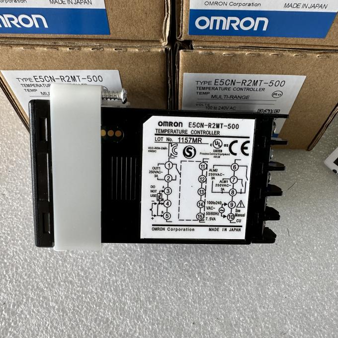 Régulateur De Température Omron E5CN-R2MT-500 – Entrée 100-240V, Neuf Dans Son Emballage