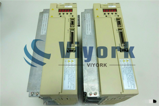Yaskawa SGDH-20AE-N2-RY49 Industrial Servo Drive 50 / 60HZ 200 - 230VAC INPUT 12AMP