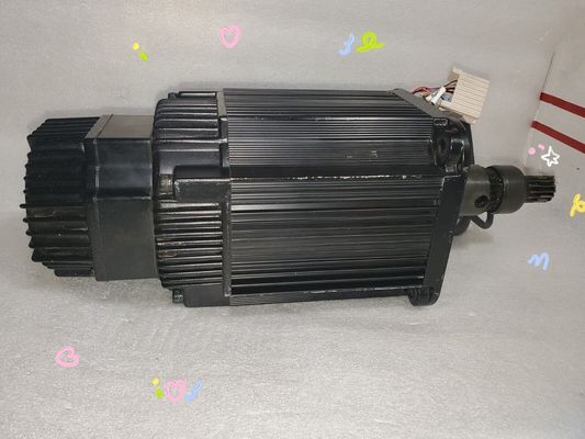 Yaskawa SGMGH-13A2A-YR23 AC Servo Motor 16.7A 1.3KW 1500RPM 200V NEW