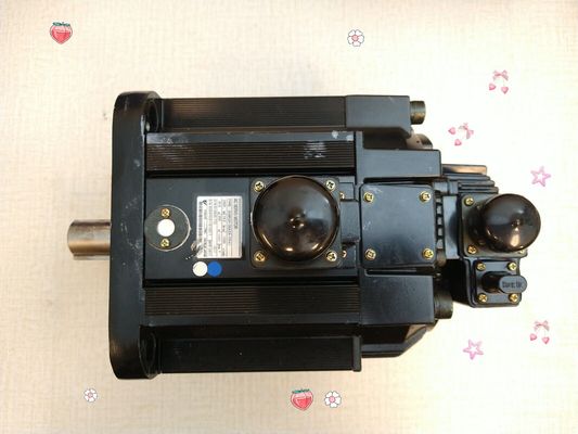 Yaskawa SGMGH-30A2B2C AC Servo Motor 30.8A 2.9KW 1500RPM 200V NEW