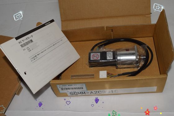 Yaskawa SGMM-A2B312 AC SERVO MOTOR 2.1A 10W 3000RPM 24V NEW