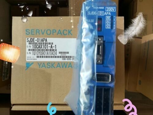 Yaskawa SJDE-01APA AC Servo Amplifier100W 50/60HZ 200V 0.64A NEW