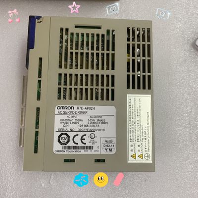 Omron R7D-AP02H AC Servo Drive 200W 3.4A 200-230VAC 50/60HZ NEW