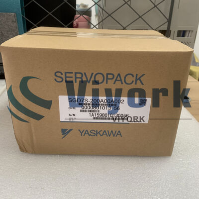 Yaskawa SGD7S-200A00A002 SERVO DRIVE 380-480VAC NEW