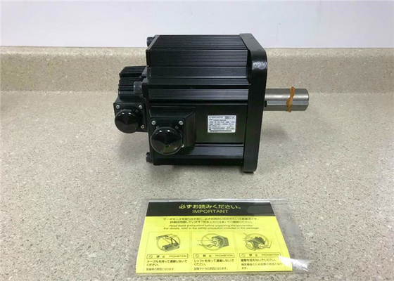 2900W AC Servo Motor Small Size Yaskawa SGMGH-30ACA61 23.8AMP