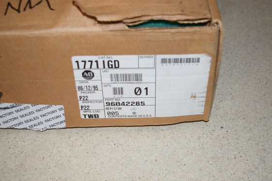 NIB ALLEN BRADLEY 1771-IGD TTL Digital Input Output Module P / N 96042274 1771IGD