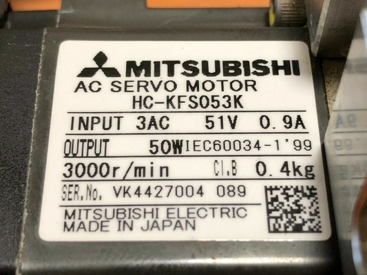 Mitsubishi HC-KFS053K AC Servo Motor 3AC 51V 0.9A 3000RPM NEW