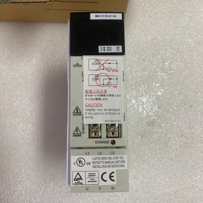 Mitsubishi MDS-B-SVJ2-04 SERVO DRIVE 0.4KW 0.3/2.8AMP 230V 50/60 HZ NEW