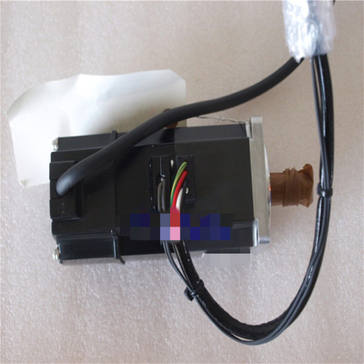 Mitsubishi HC-MFS23BK AC Servo Motor 3AC 1.5A 120V 3000RPM 200W NEW
