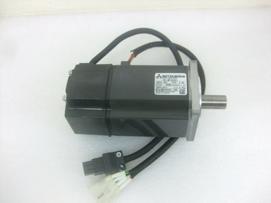 Mitsubishi HC-MFS43G1 AC Servo Motor 3AC 2.8A 122V 3000RPM 400W NEW