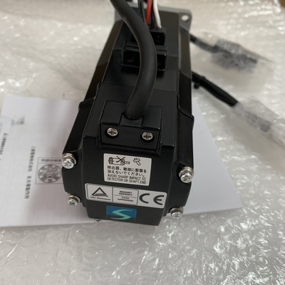 Mitsubishi HC-KFS43BK AC Servo Motor 3 PHASE 3000RPM 400W 129V NEW