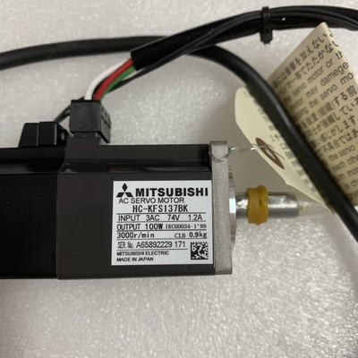 Mitsubishi HC-KFS137BK AC Servo Motor 3 PHASE 100 W 74 V 3000 RPM 1.2 A CIB NEW AND ORIGINAL GOOD PRICE