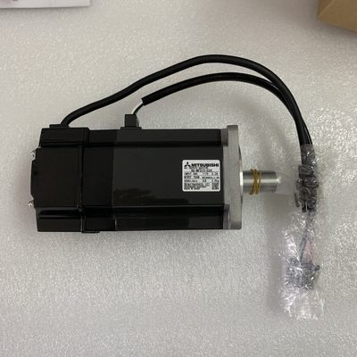 Mitsubishi HC-MFS73-S24 AC Servo Motor 3 PHASE 750 W 117 V 3000 RPM 5.2 A CIB NEW AND ORIGINAL GOOD PRICE