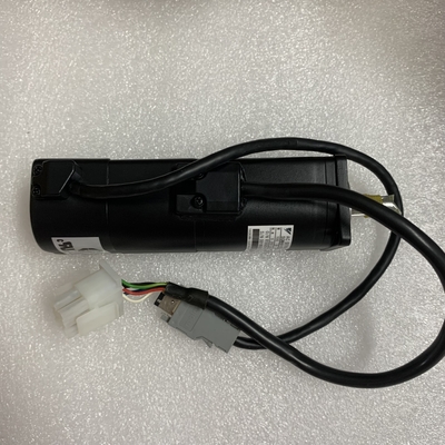 Yaskawa SGMAH-01AAA4B AC SERVO MOTOR 100W 200V 0.91A 3000RPM NEW