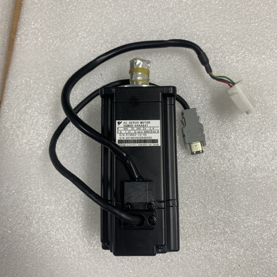 Yaskawa SGMAH-04AAA41 AC SERVO MOTOR 400W 200V 2.8A 3000RPM NEW