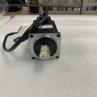 Yaskawa SGMAH-04AAA41 AC SERVO MOTOR 400W 200V 2.8A 3000RPM NEW