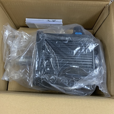 Yaskawa SGMGH-44D2A61-OY AC SERVO MOTOR 4.4KW 400V 1500RPM 16.5A NEW
