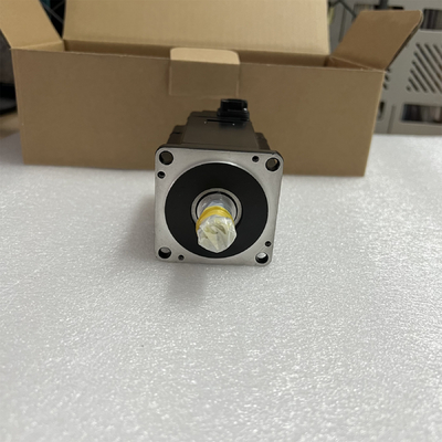 Yaskawa SGMJV-04ADA21 AC SERVO MOTOR 2.7A 400W 3000RPM 200V NEW