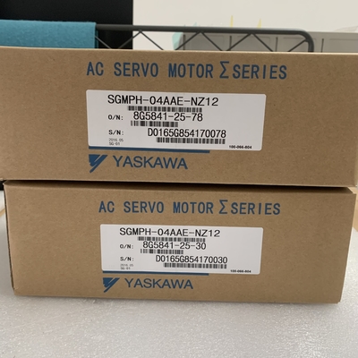 Yaskawa SGMPH-04AAE-NZ12 AC SERVO MOTOR 2.6A 400W 3000RPM 200V NEW