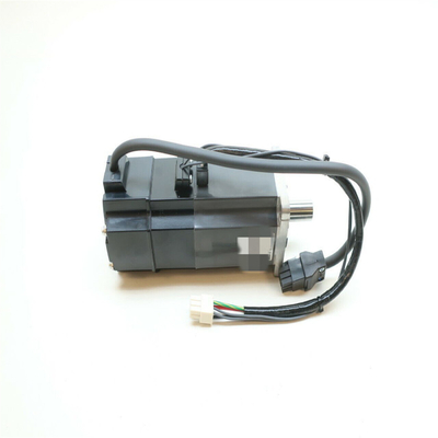 Mitsubishi HC-KFS43 AC Servo Motor 3 AC 129V 2.3A 400W 3000RPM