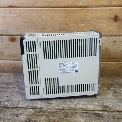 Mitsubishi MR-J2S-70B-S014 AC SERVO AMPLIFIER 750W 3.8/5.7A NEW