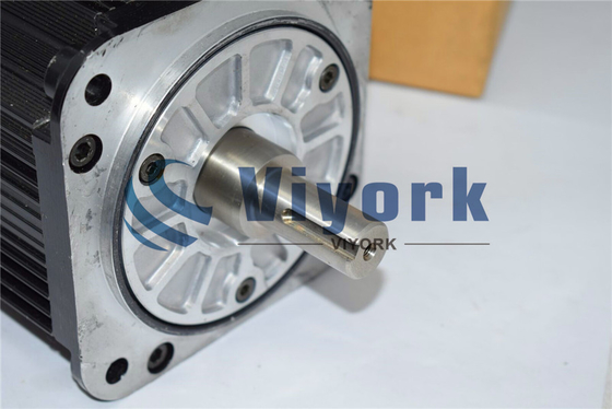 400V 450 Watt 2.84NM AC Servo Motor SGMGH-05ACA6