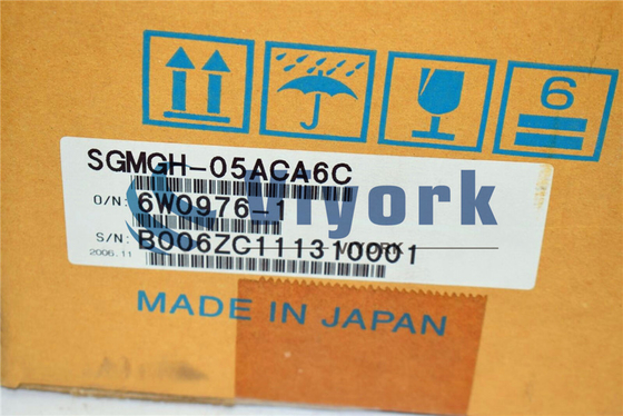 400V 450 Watt 2.84NM AC Servo Motor SGMGH-05ACA6