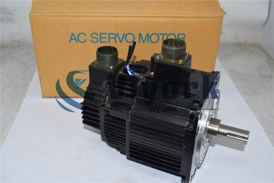 400V 450 Watt 2.84NM AC Servo Motor SGMGH-05ACA6