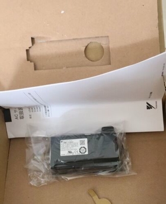 Yaskawa SGMAS-01ACA61 AC SERVO MOTOR 100W 200V 0.91A 3000RPM NEW
