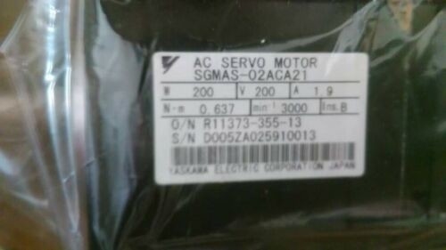 Yaskawa SGMAS-02ACA21 AC SERVO MOTOR 200W 200V 1.9A 3000RPM NEW
