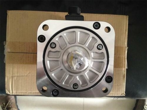Yaskawa SGMGH-09ACA61 AC Servo Motor 850W 200V 7.1A 1500RPM NEW