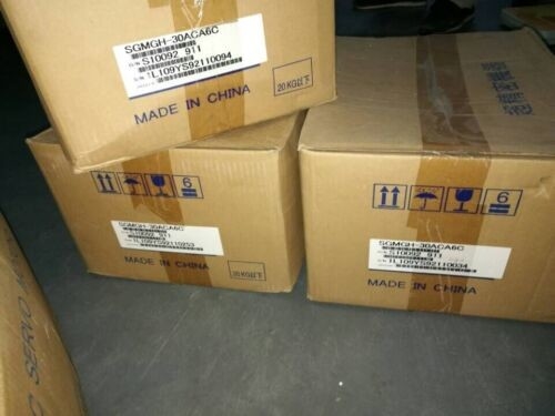YASKAWA SGMGH-30ACA6C AC Servo Motor 5.5KW 42.1A 200V 1500RPM NEW