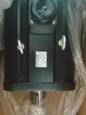 Yaskawa SGMGH-55ACA61 AC SERVO MOTOR 5.5KW 200V 1500RPM 42.1A NEW