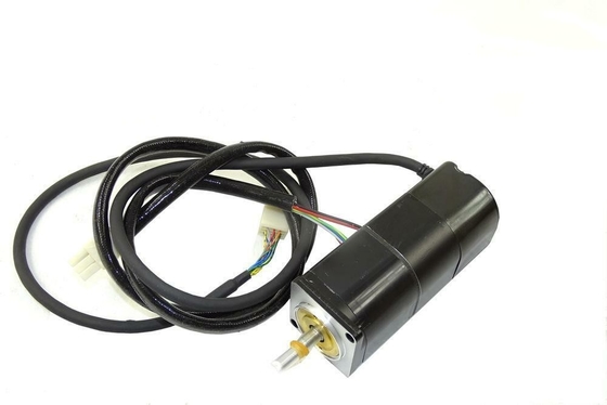 Yaskawa SGM-A5A316 AC SERVO MOTOR 50W 200V 0.6A 3000RPM NEW
