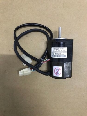 Yaskawa SGM-A5A316 AC SERVO MOTOR 50W 200V 0.6A 3000RPM NEW