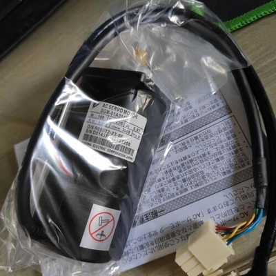 Yaskawa SGM-01A314 AC SERVO MOTOR 100W 200V 0.87A 3000RPM NEW