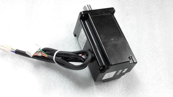 Yaskawa SGM-02A316 AC SERVO MOTOR 200W 200V 2A 3000RPM NEW