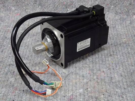 Yaskawa SGMAS-08A2AA1-E AC SERVO MOTOR 200V 750W 5.4A 3000RPM NEW