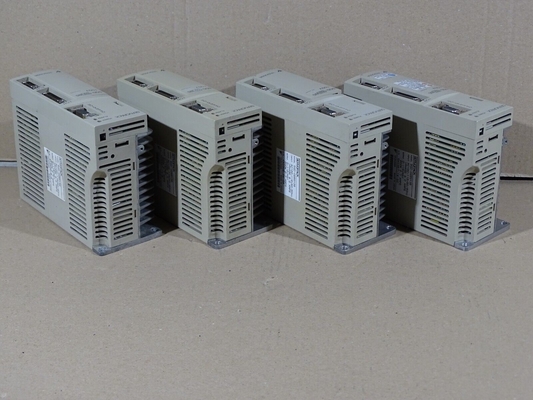 Yaskawa SGD-02AH AC SERVO AMPLIFIER 200-230V 4A 50/60HZ NEW