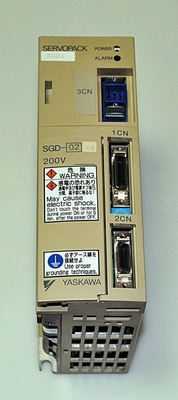 Yaskawa SGD-02AN AC SERVO AMPLIFIER 200-230V 4/2A 50/60HZ NEW