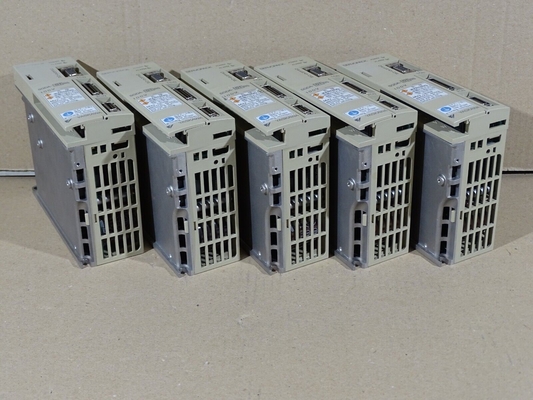 Yaskawa SGDA-01BS AC SERVO AMPLIFIER 100-115V 4.5/2.2A 50/60HZ NEW