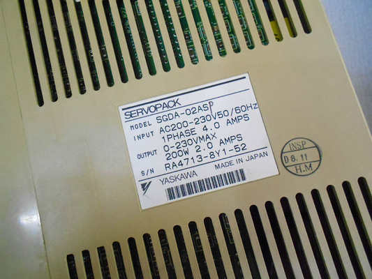 Yaskawa SGDA-02ASP AC SERVO AMPLIFIER 200-230V 4/2A 50/60HZ NEW