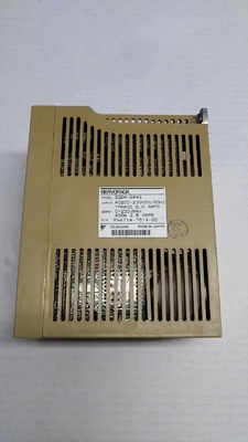 Yaskawa SGDA-04AS AC SERVO AMPLIFIER 200-230V 6/2.6A 400W NEW