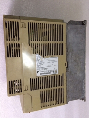 Yaskawa SGDB-02ADB AC SERVO AMPLIFIER 200-230V 3A 3 PHASE NEW