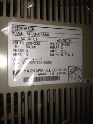 Yaskawa SGDB-03ADG AC SERVO AMPLIFIER 200-230V 3A 0.3KW 3 PHASE NEW