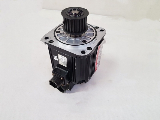 Yaskawa SGMG-09A2A AC SERVO MOTOR 200V 7.1A 850W 1500RPM NEW