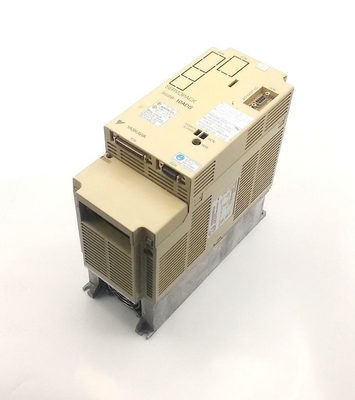 Yaskawa SGDB-10ADS AC SERVO AMPLIFIER 200-230V 8A 0.85KW 3 PHASE NEW