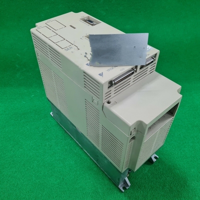 Yaskawa SGDB-15ADP AC SERVO AMPLIFIER 200-230V 10A 1.5KW NEW