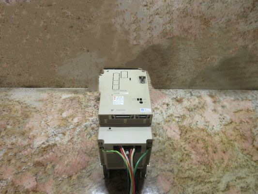 Yaskawa SGDB-30AD AC SERVO AMPLIFIER 200-230V 18A 2.9KW 3 PHASE NEW