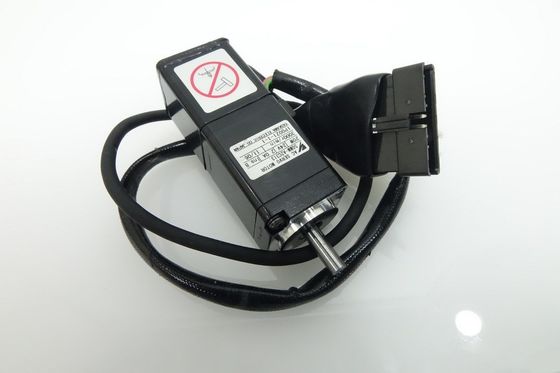 Yaskawa SGMM-A2C313 AC SERVO MOTOR 2A 24V 20W 3000RPM INSB NEW